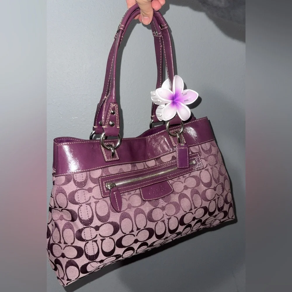 Purple Penelope Coach Signature Tote Bag ‼️SOLD‼️ - Picture 2 of 8